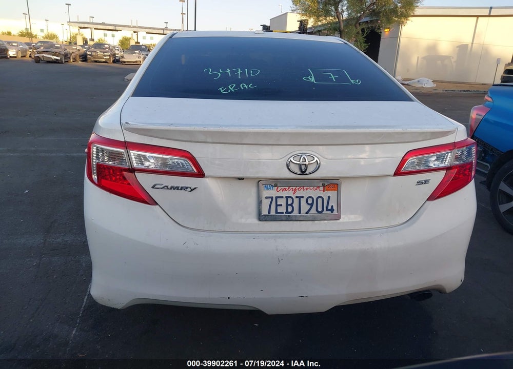 2014 TOYOTA CAMRY SE VIN: 4T1BF1FK1EU809010