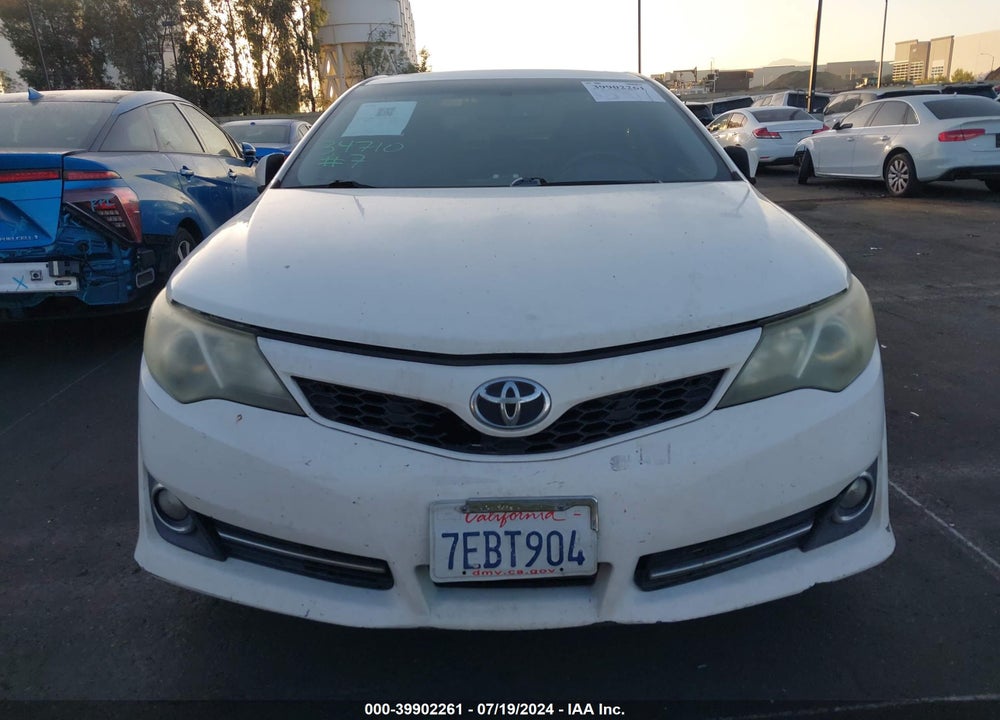 2014 TOYOTA CAMRY SE VIN: 4T1BF1FK1EU809010