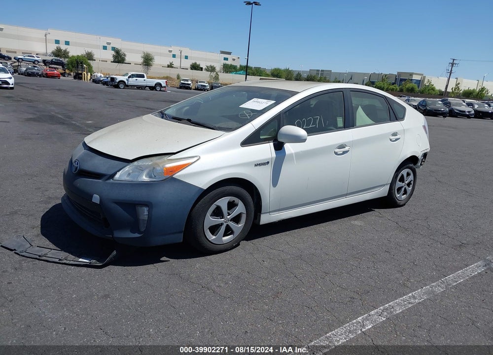 2015 TOYOTA PRIUS TWO VIN: JTDKN3DUXF0449655