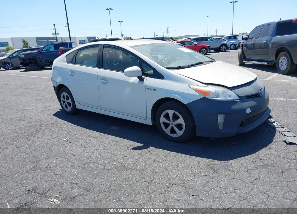 2015 TOYOTA PRIUS TWO VIN: JTDKN3DUXF0449655