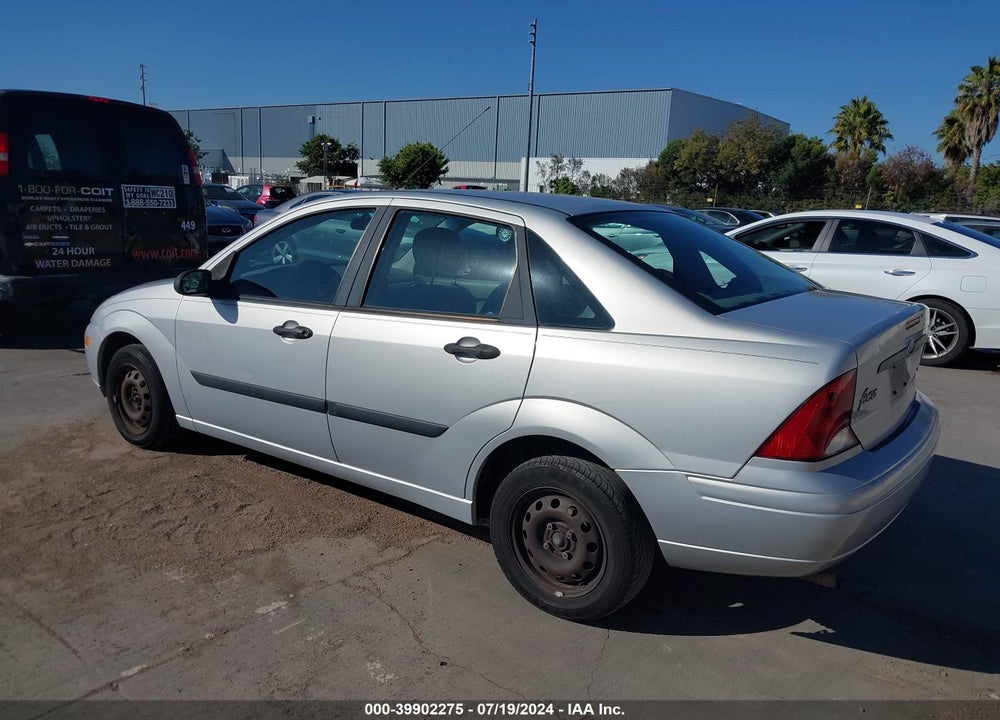 2004 FORD FOCUS LX VIN: 1FAFP33Z84W201686