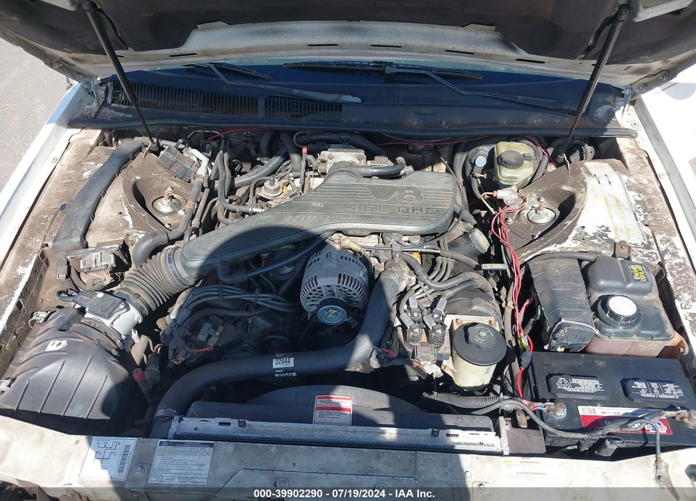 1995 FORD THUNDERBIRD LX VIN: 1FALP62W1SH182766