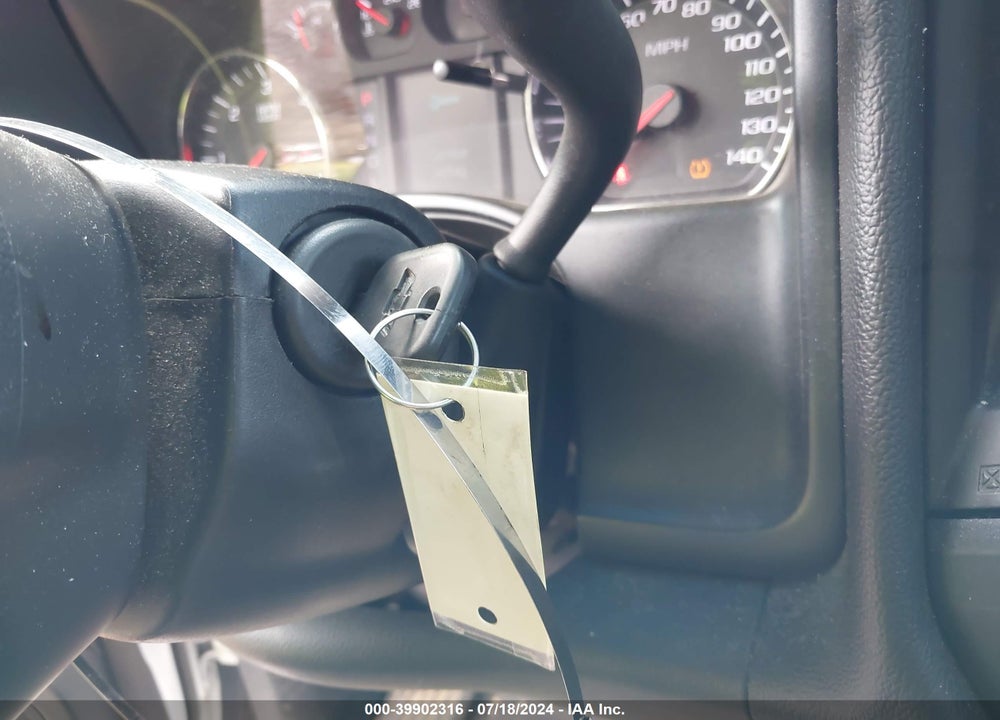 2017 CHEVROLET SILVERADO 1500 WT VIN: 1GCRCNEH2HZ244301