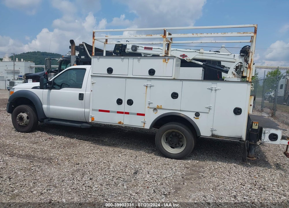 2016 FORD F-550 CHASSIS XL VIN: 1FDUF5GY8GEB58099