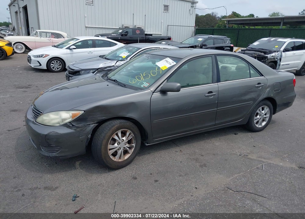2005 TOYOTA CAMRY LE V6 VIN: 4T1BF30KX5U601504