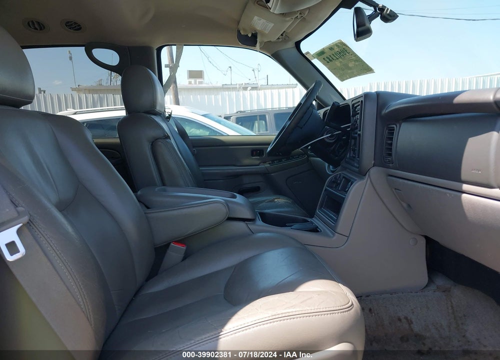 2004 CHEVROLET TAHOE Z71 VIN: 1GNEK13T74R127171