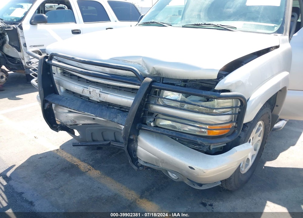 2004 CHEVROLET TAHOE Z71 VIN: 1GNEK13T74R127171