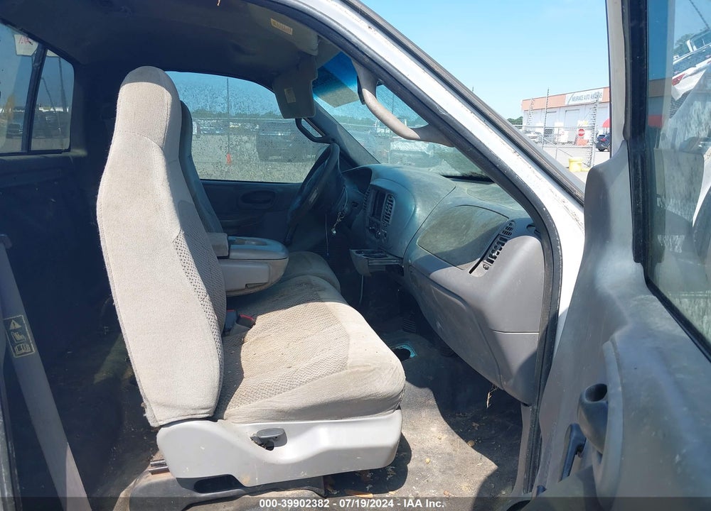 2001 FORD F-150 XL/XLT VIN: 3FTZF17231MA78340