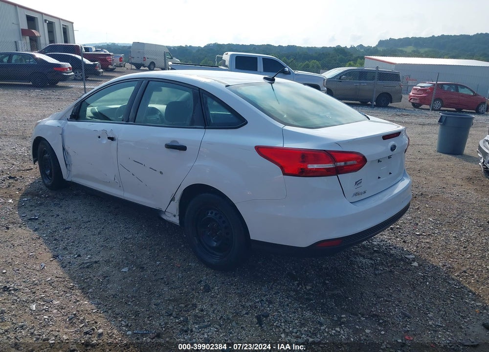 2017 FORD FOCUS S VIN: 1FADP3E21HL234527
