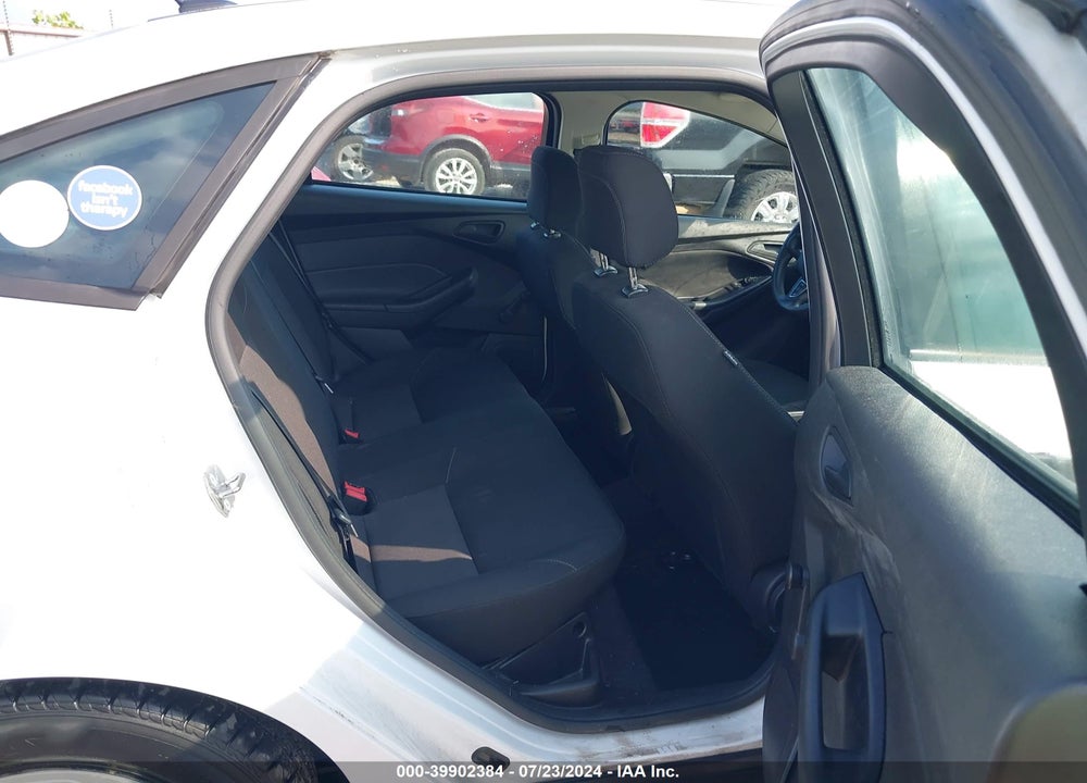 2017 FORD FOCUS S VIN: 1FADP3E21HL234527