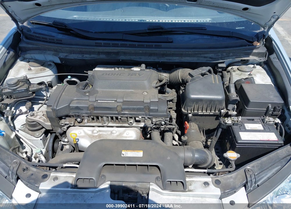 2010 HYUNDAI ELANTRA GLS VIN: KMHDU4AD1AU135380
