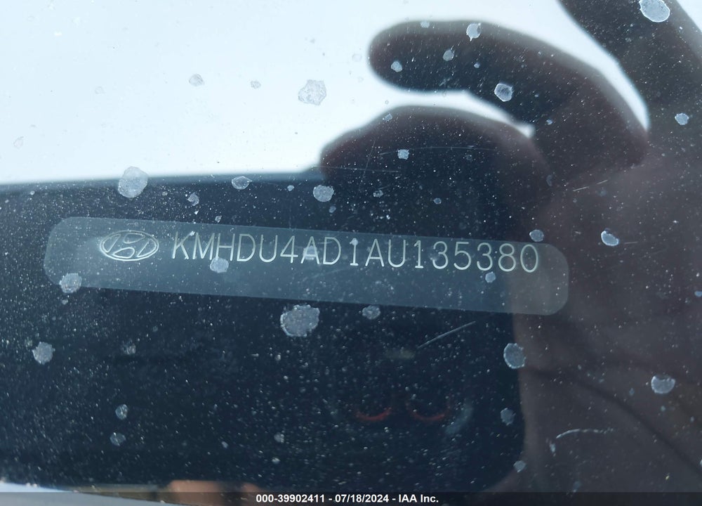 2010 HYUNDAI ELANTRA GLS VIN: KMHDU4AD1AU135380