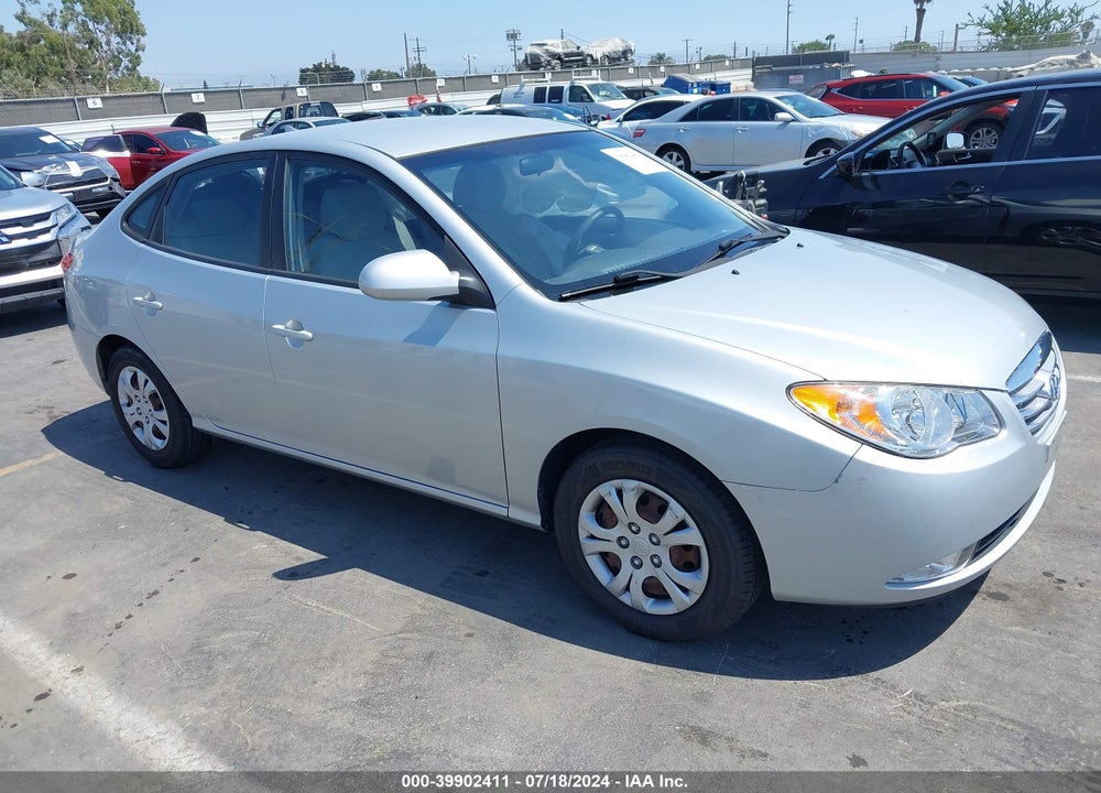 2010 HYUNDAI ELANTRA GLS VIN: KMHDU4AD1AU135380