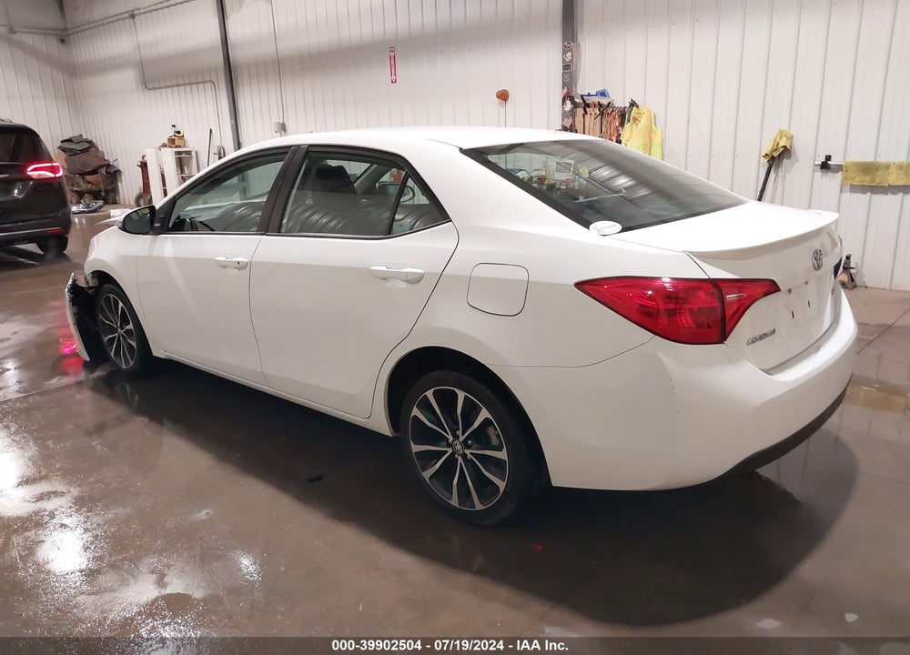 2017 TOYOTA COROLLA SE VIN: 5YFBURHE1HP693504