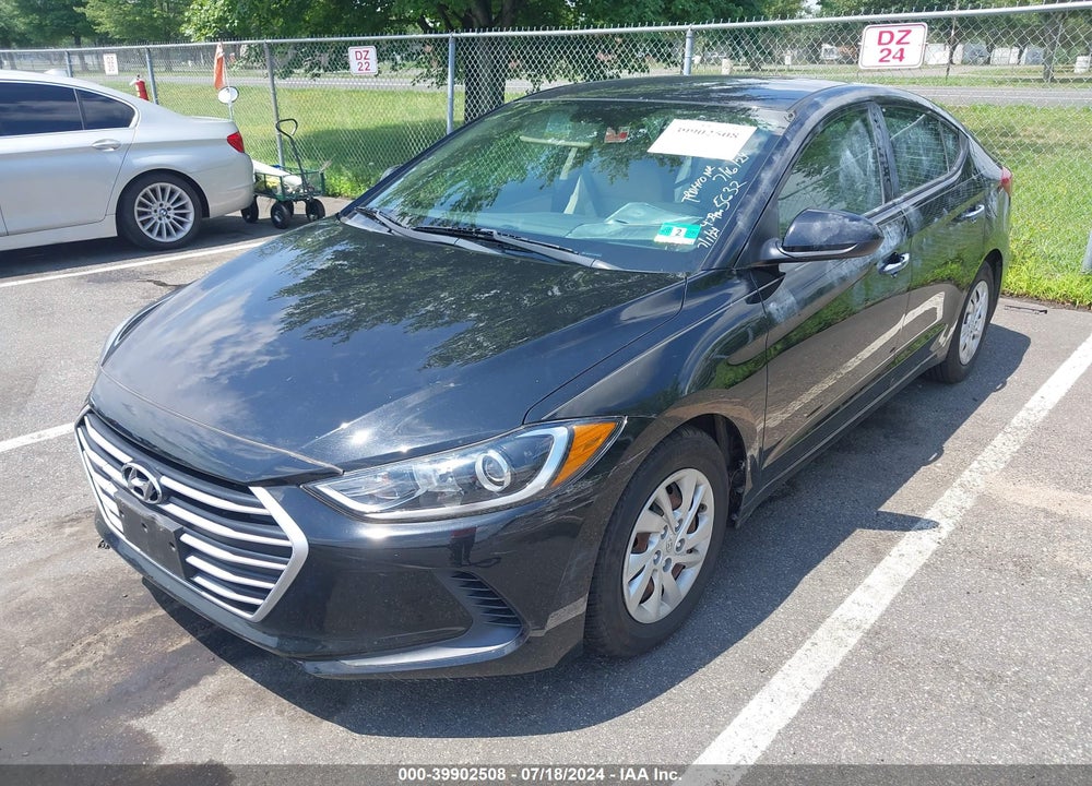 2018 HYUNDAI ELANTRA SE VIN: 5NPD74LFXJH265632