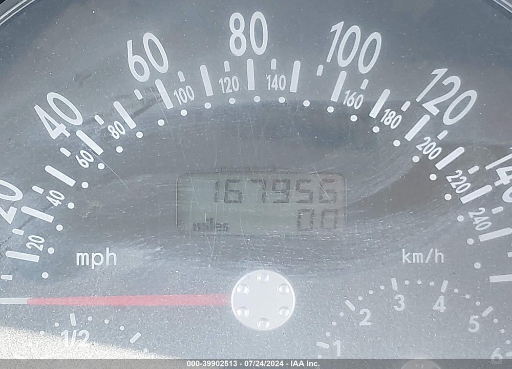 2004 VOLKSWAGEN NEW BEETLE GLS 1.8T VIN: 3VWCD31Y14M320581