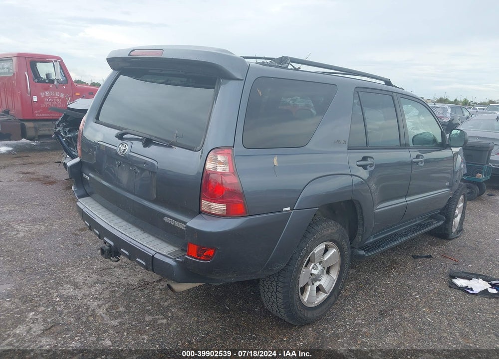 2005 TOYOTA 4RUNNER SR5 V6 VIN: JTEZU14R558034241