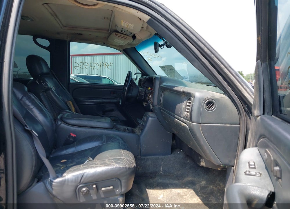 2002 CHEVROLET AVALANCHE 1500 VIN: 3GNEK13T72G116880