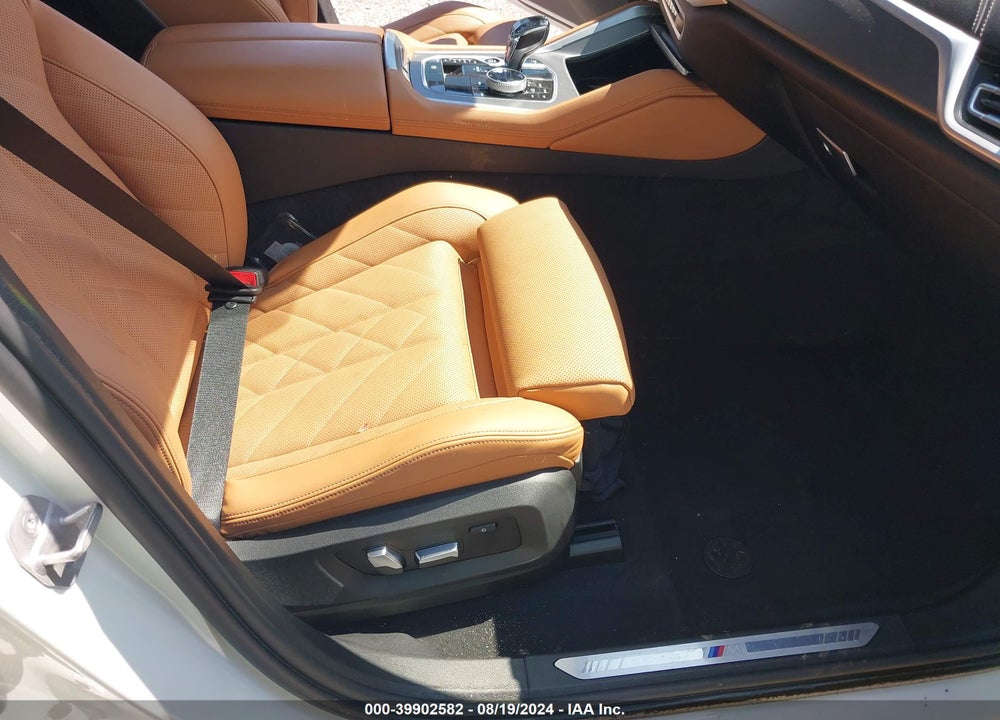 2023 BMW X6 XDRIVE40I VIN: 5UXCY6C07P9N74619