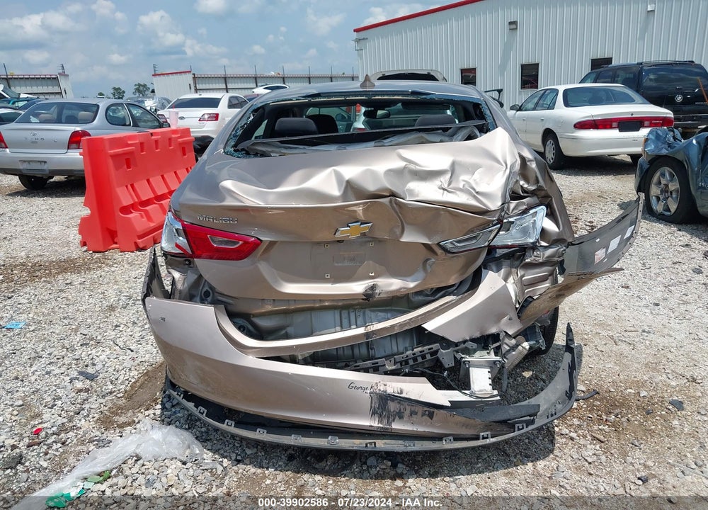 2018 CHEVROLET MALIBU VIN: 1G1ZD5ST1JF126147