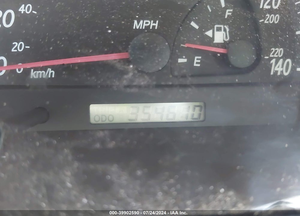 2004 TOYOTA CAMRY XLE VIN: 4T1BE30K74U323744