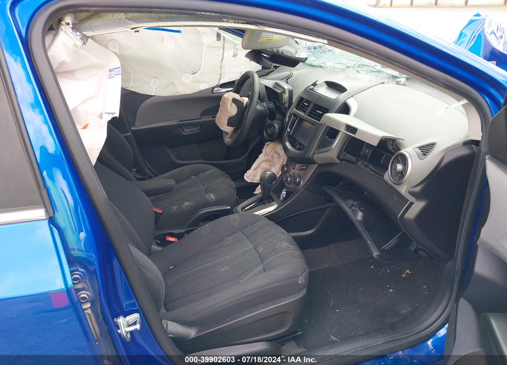 2016 CHEVROLET SONIC VIN: 1G1JC5SH4G4147509