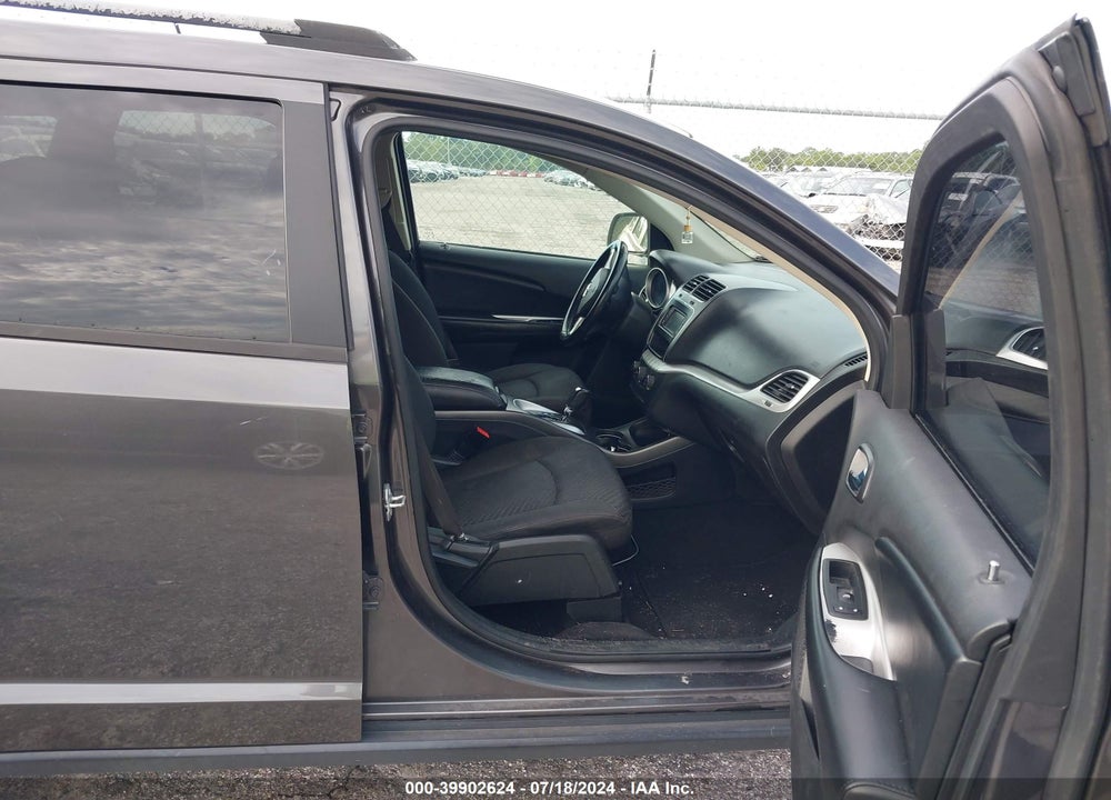 2018 DODGE JOURNEY SE VIN: 3C4PDCAB4JT382719