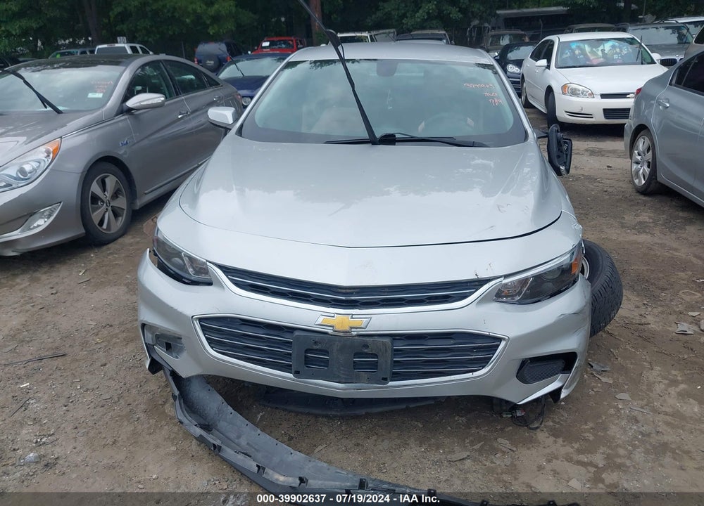2018 CHEVROLET MALIBU LT VIN: 1G1ZD5ST8JF270102