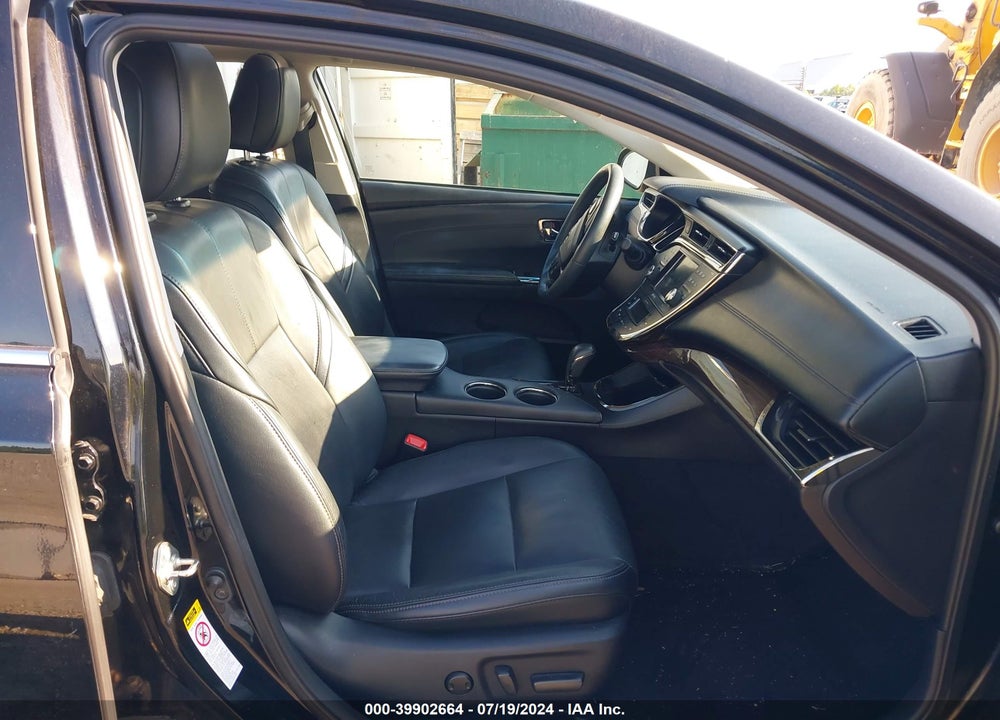 2014 TOYOTA AVALON HYBRID LIMITED VIN: 4T1BD1EB2EU032084