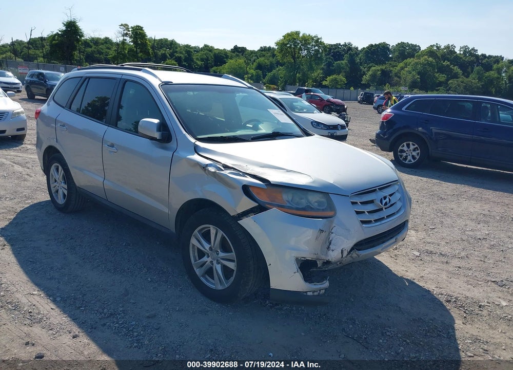 2011 HYUNDAI SANTA FE SE VIN: 5XYZHDAG0BG012004