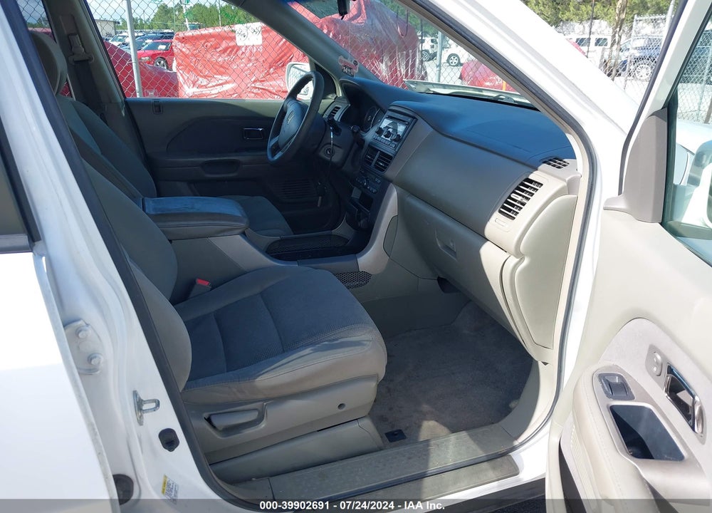 2006 HONDA PILOT EX VIN: 5FNYF28456B034661