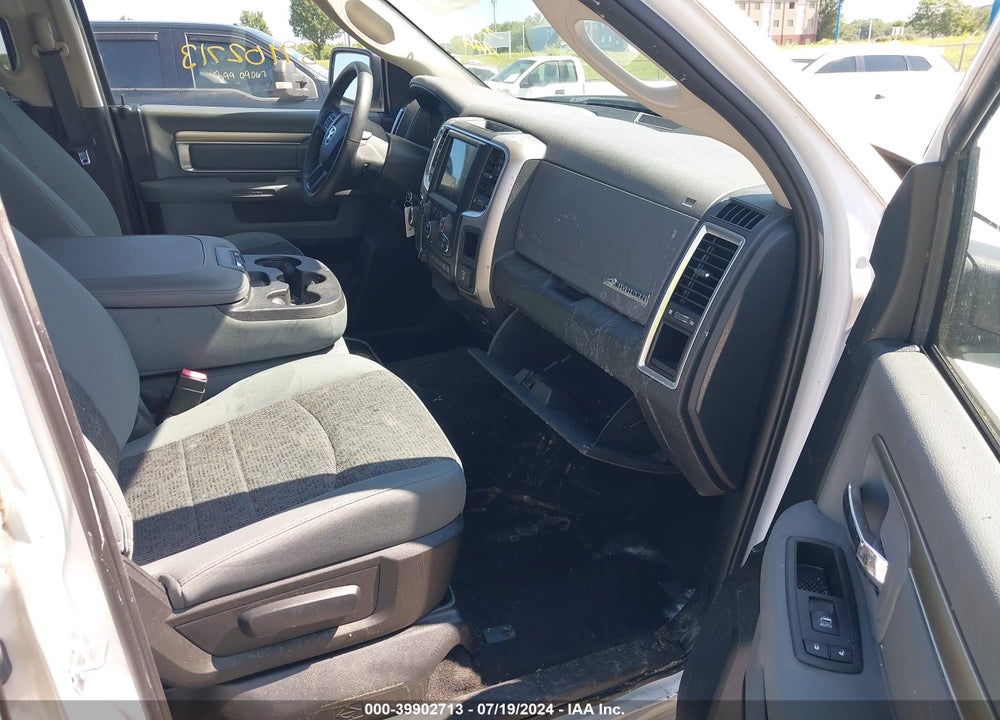 2017 RAM 1500 BIG HORN 4X4 5'7 BOX VIN: 1C6RR7LT0HS780276