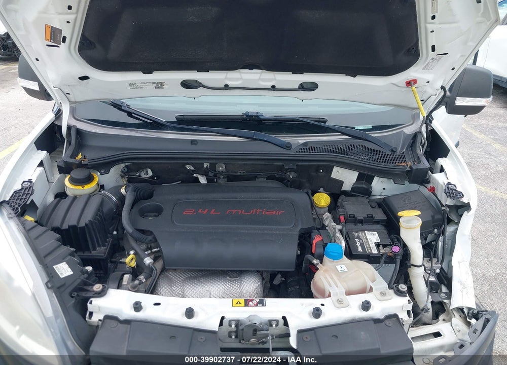 2016 RAM PROMASTER CITY TRADESMAN VIN: ZFBERFAT8G6B18527