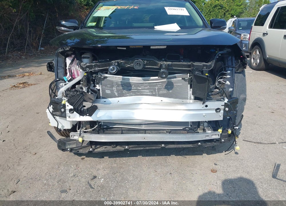2024 TOYOTA RAV4 HYBRID XLE VIN: JTMRWRFV8RD239332