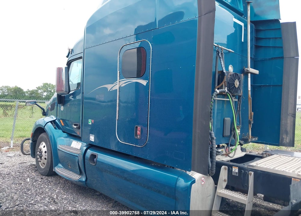 2019 PETERBILT 579 VIN: 1XPBDP9X8KD364327