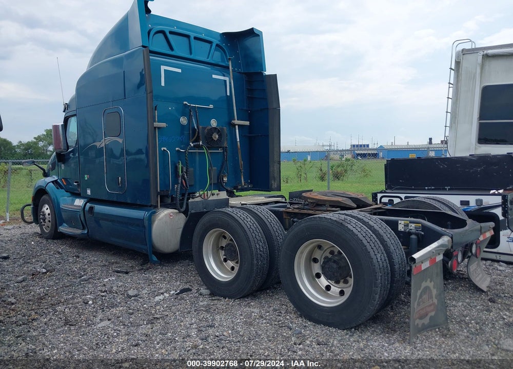 2019 PETERBILT 579 VIN: 1XPBDP9X8KD364327