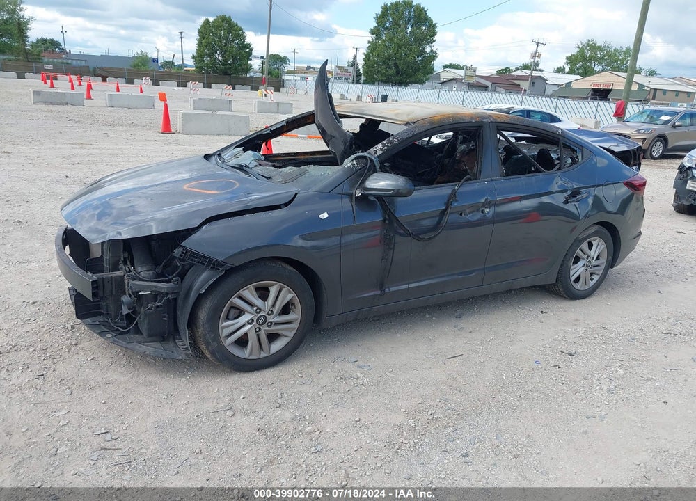 2020 HYUNDAI ELANTRA SEL VIN: 5NPD84LF6LH563403