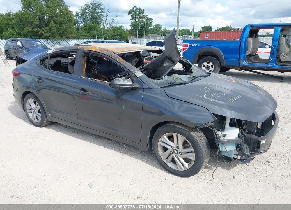 2020 HYUNDAI ELANTRA SEL VIN: 5NPD84LF6LH563403