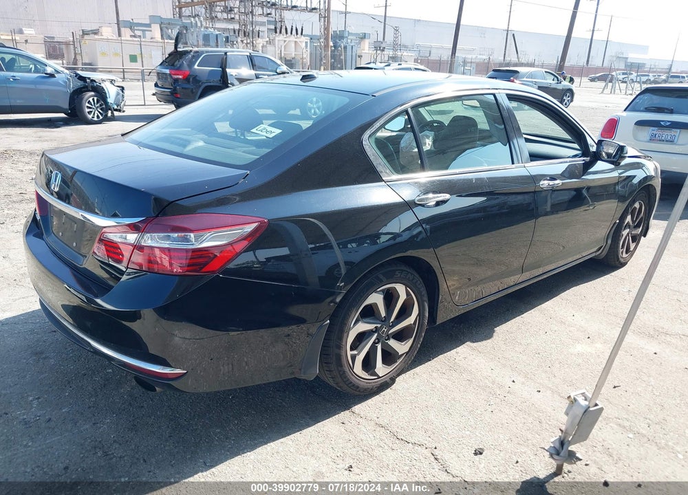 2017 HONDA ACCORD EX-L VIN: 1HGCR2F80HA307607