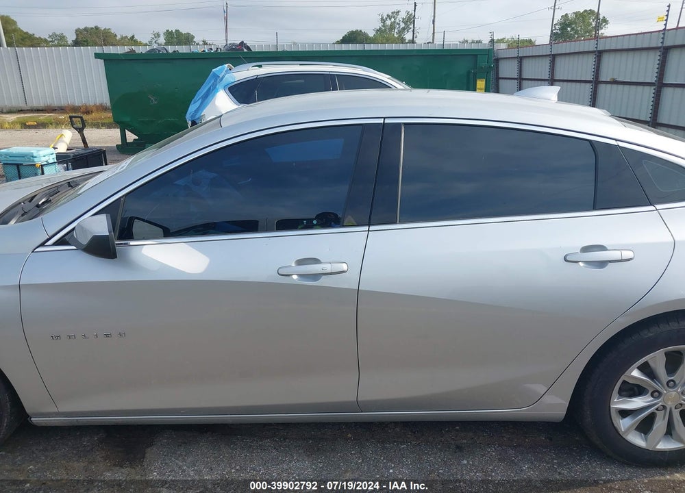 2021 CHEVROLET MALIBU FWD LT VIN: 1G1ZD5ST4MF065669