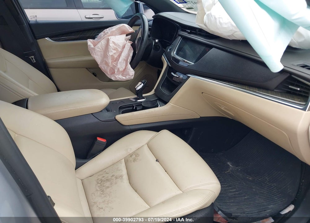 2017 CADILLAC XT5 STANDARD VIN: 1GYKNARS5HZ323823