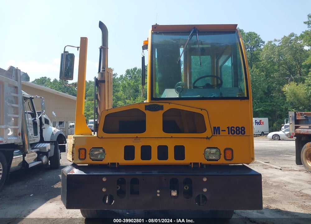 2016 AUTOCAR LLC XSPOTTER-OFF VIN: 516G4G417GH220868