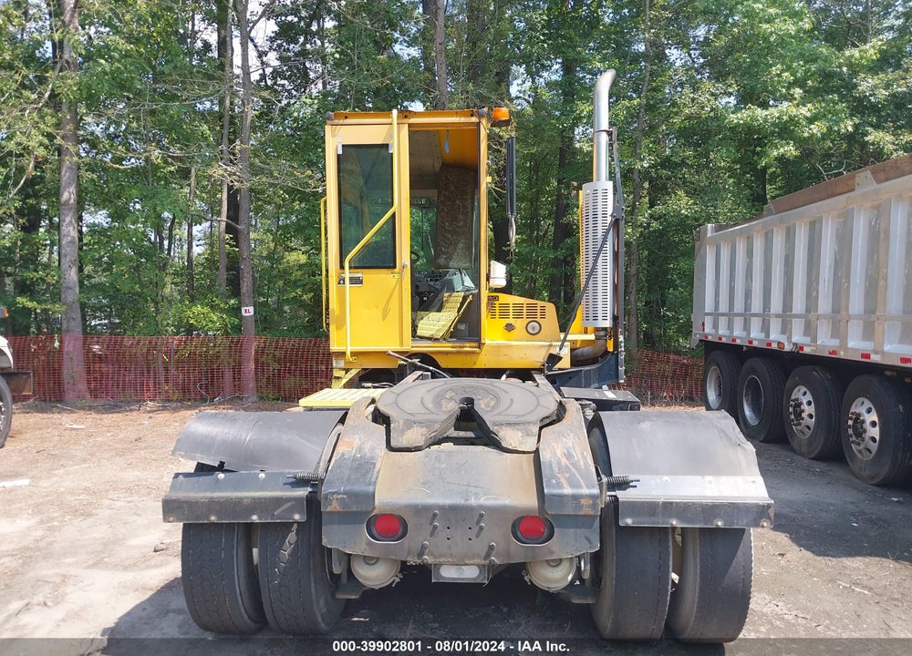 2016 AUTOCAR LLC XSPOTTER-OFF VIN: 516G4G417GH220868