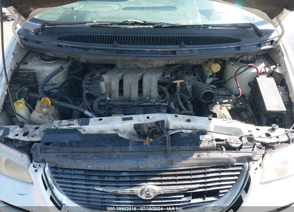 2000 CHRYSLER TOWN & COUNTRY LXI VIN: 1C4GP54L5YB647473