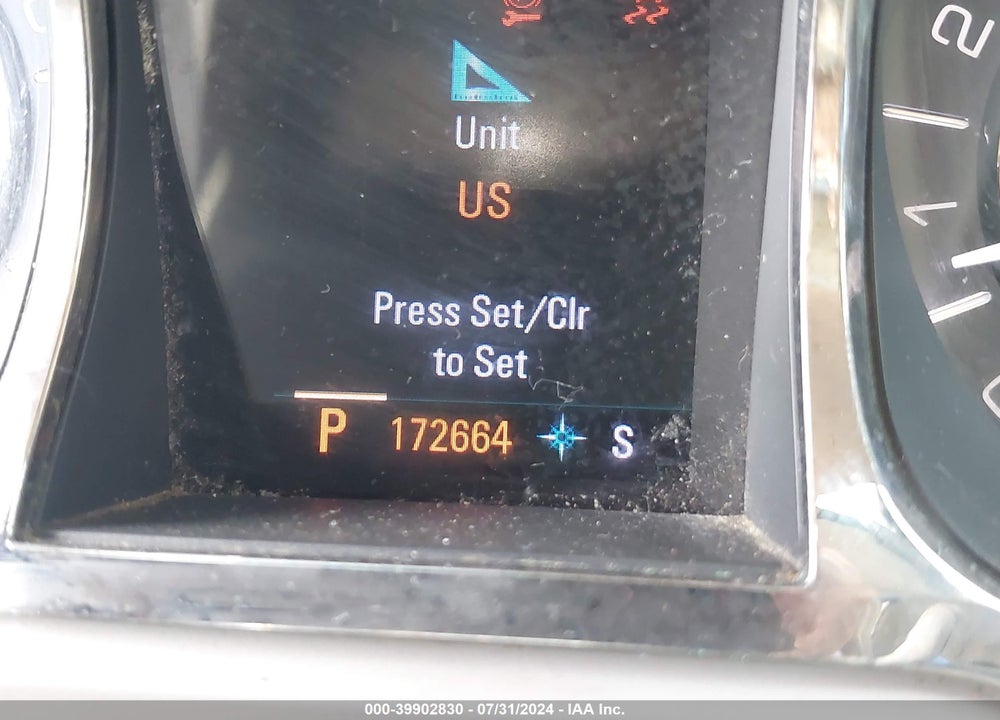 2011 BUICK LACROSSE CXS VIN: 1G4GE5ED8BF137577