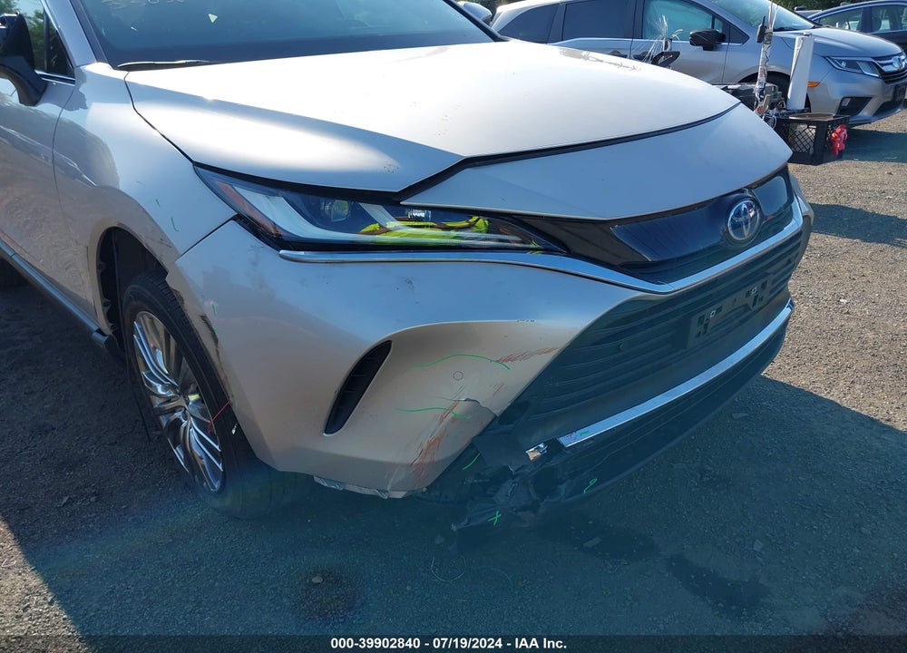 2023 TOYOTA VENZA XLE VIN: JTEAAAAH1PJ131093