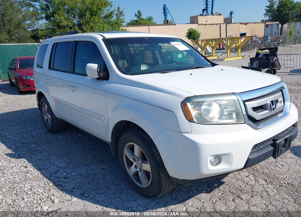 2011 HONDA PILOT EX-L VIN: 5FNYF3H53BB058563