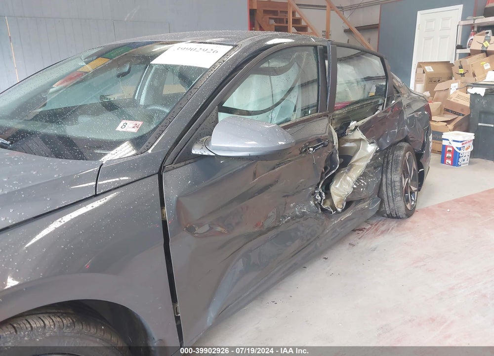 2023 HYUNDAI ELANTRA SEL VIN: KMHLS4AG6PU620425