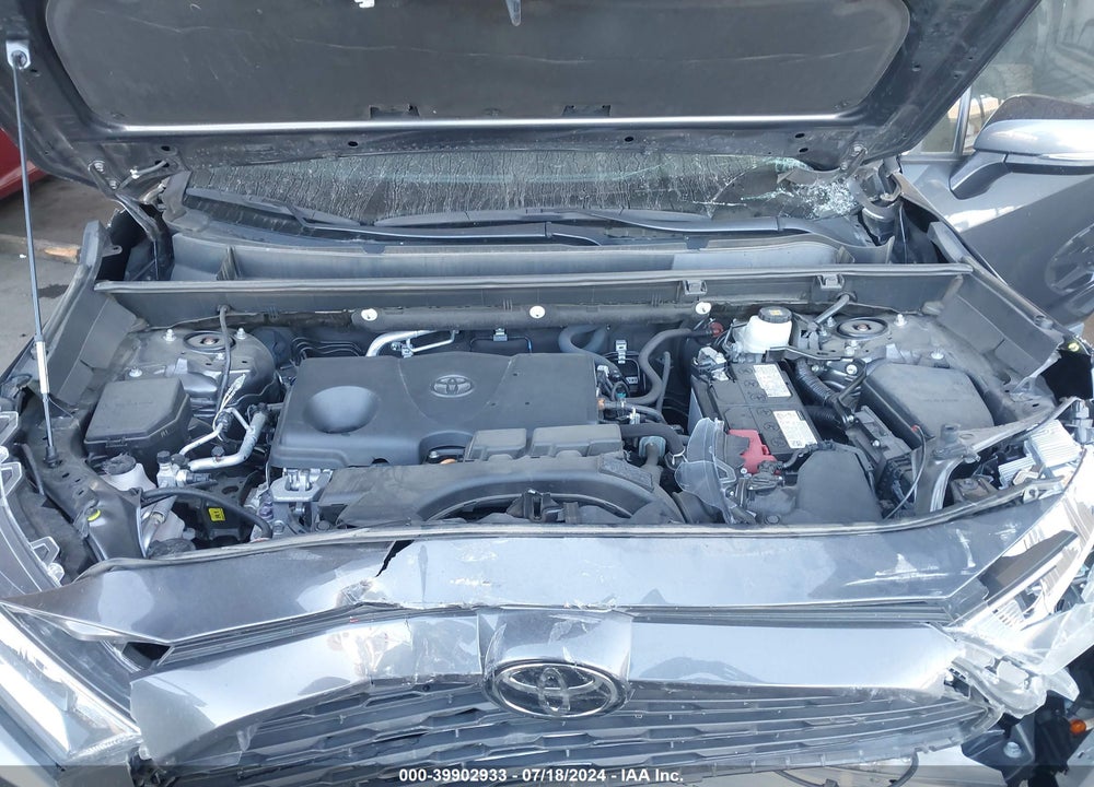 2021 TOYOTA RAV4 XLE VIN: 2T3W1RFV4MC126153
