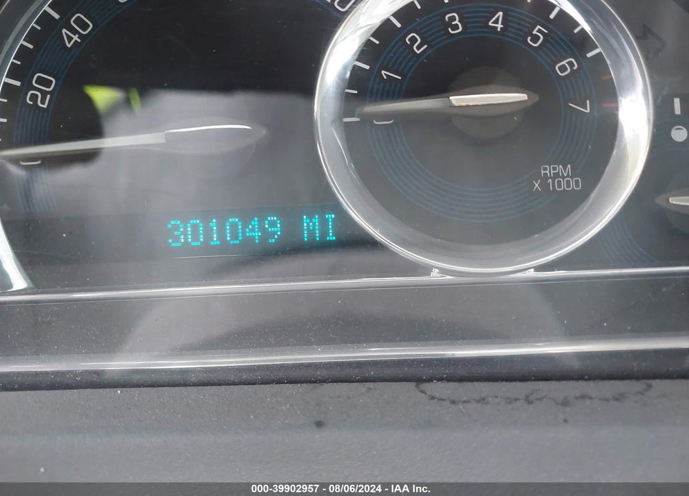 2010 CHEVROLET HHR LS VIN: 3GNBAADB2AS521312